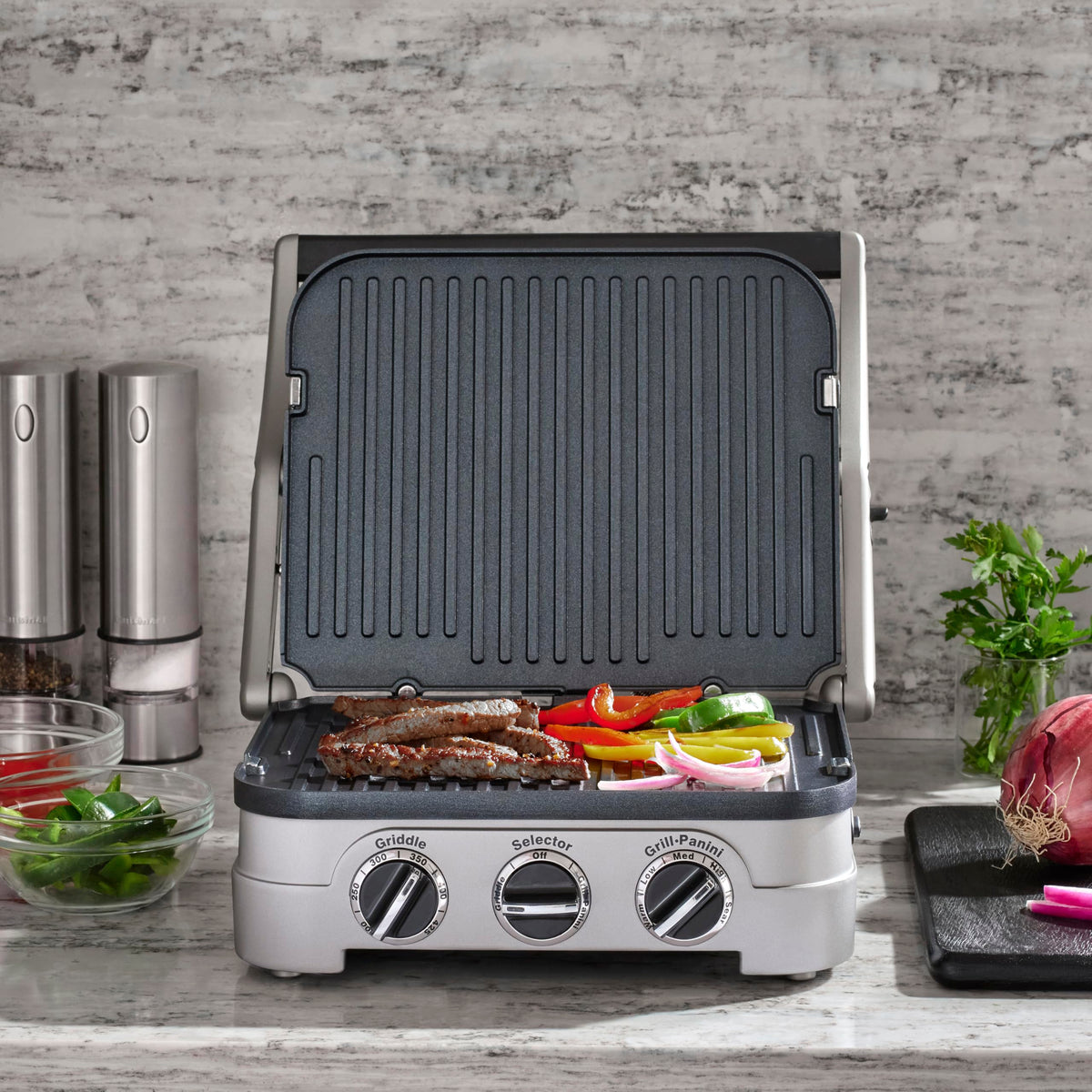 CUISINART Griddler 5-in-1 Indoor Grill & Panini Press