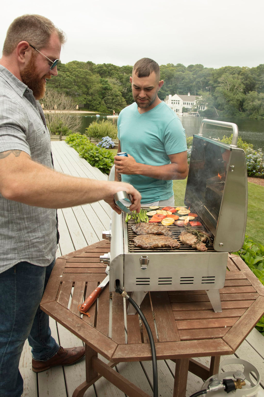CUISINART Chef's Style Portable Propane Grill - 20,000 BTU