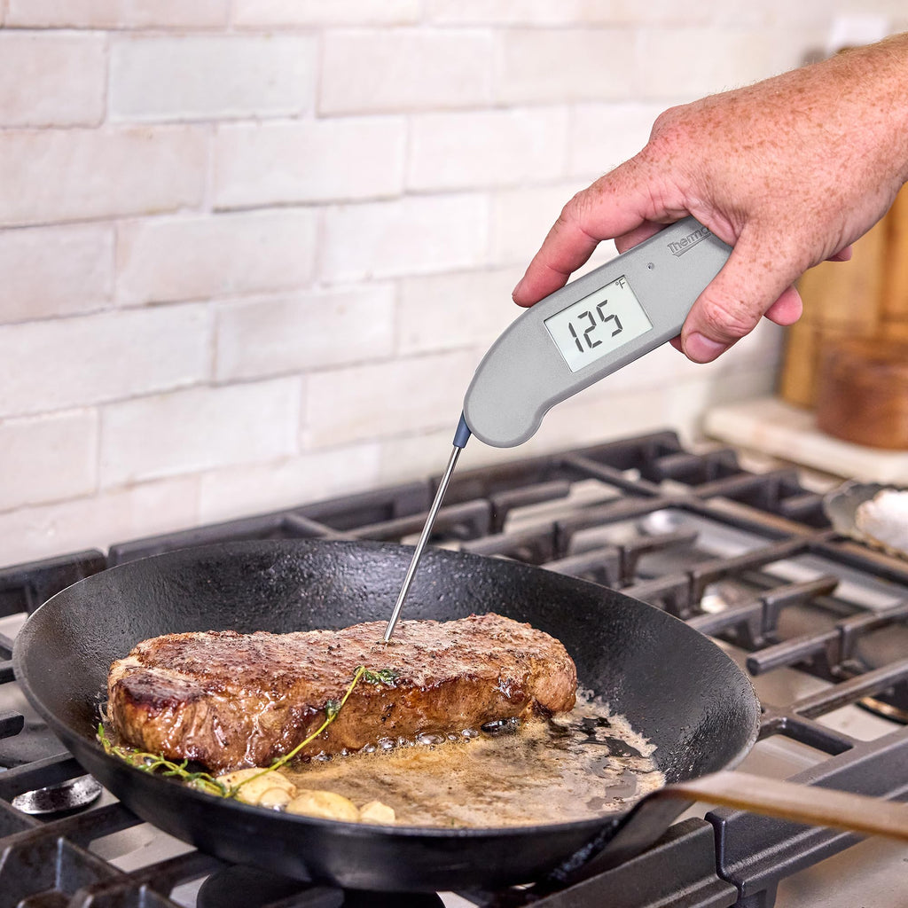 THERMOWORKS Thermapen ONE Instant-Read Thermometer - Cayenne Red